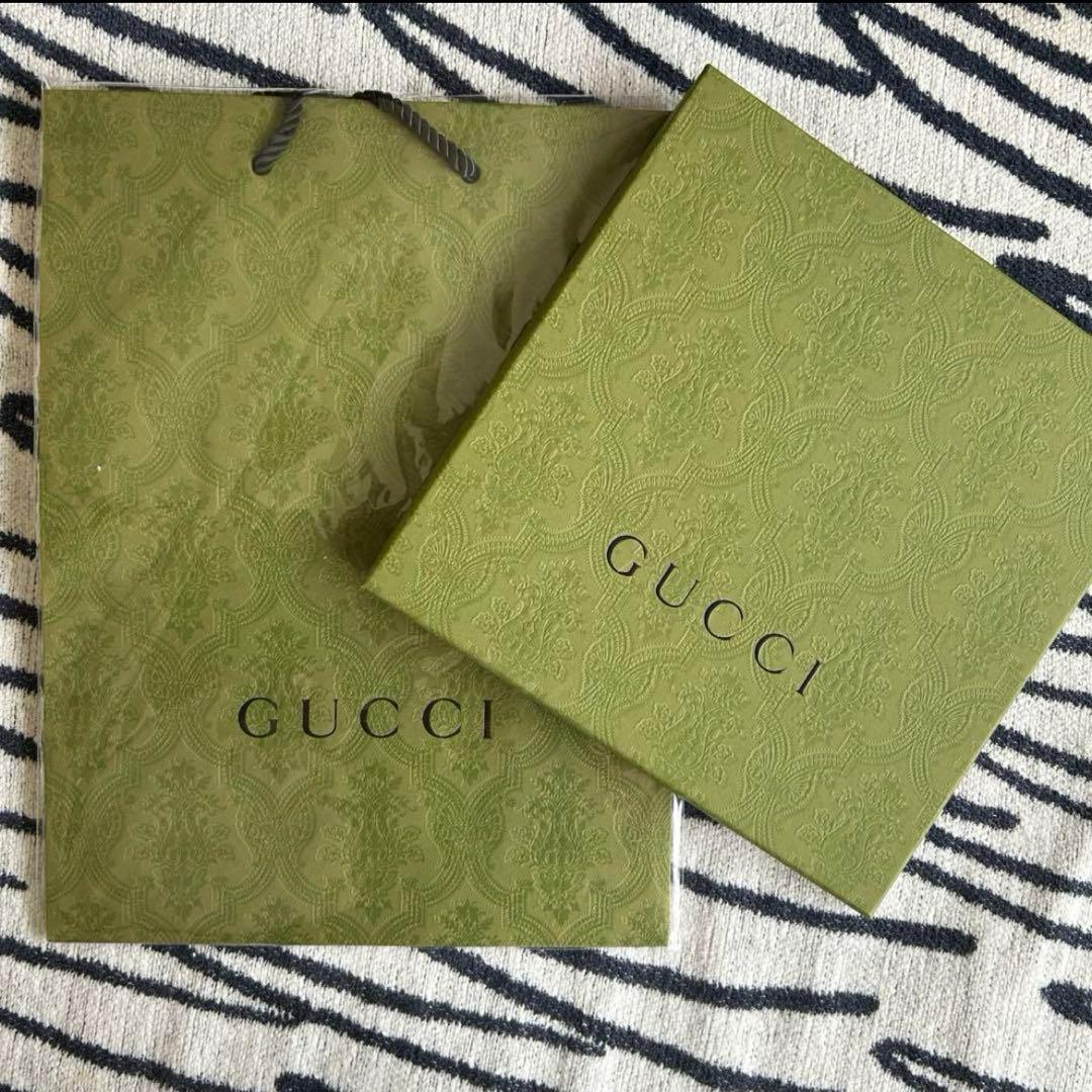 【新品・希少】ヒグチユウコxGUCCI　ボウタイ　スカーフ　シルク　こはる
