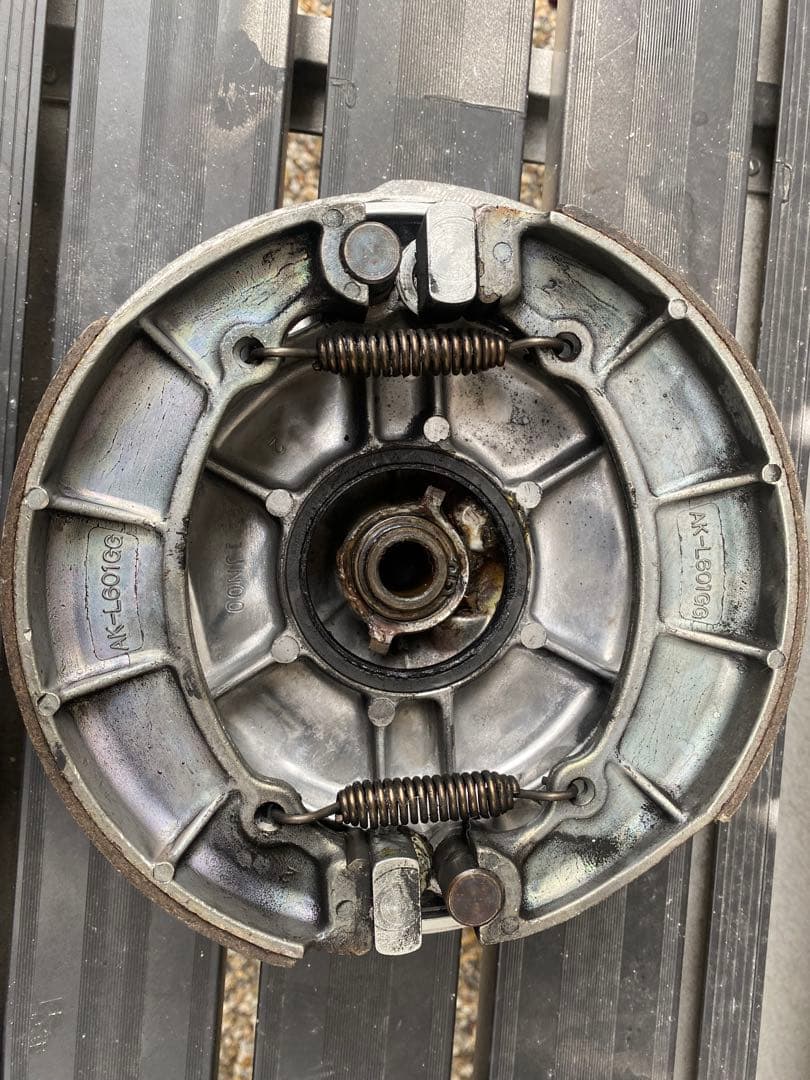 SR400 1JR 2型　フロントドラムパネル&ブレーキシュー