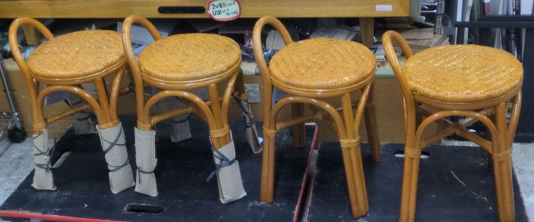 4脚セット　スタッキング籐スツール