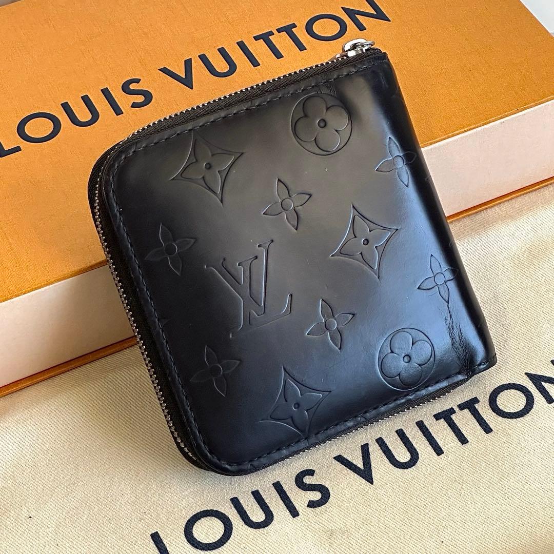 LOUIS VUITTON ポルトビエグラセ　二つ折りラウンドファスナー財布