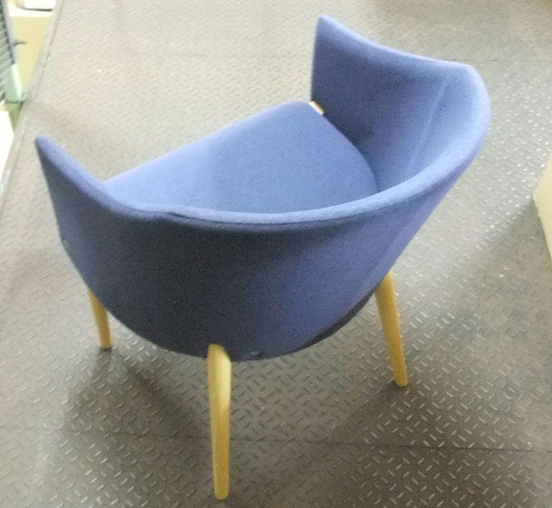 イタリアモダン調背R椅子