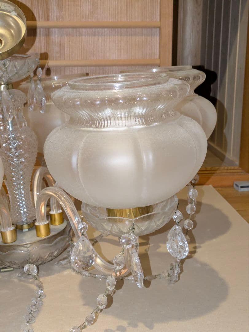 ガラス製6灯シャンデリア　電球付き　昭和レトロ　アンティーク