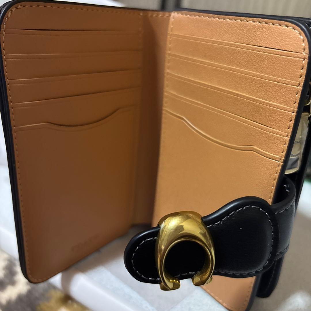 COACH ブラック 二つ折り財布ダビーミディアムウォレット