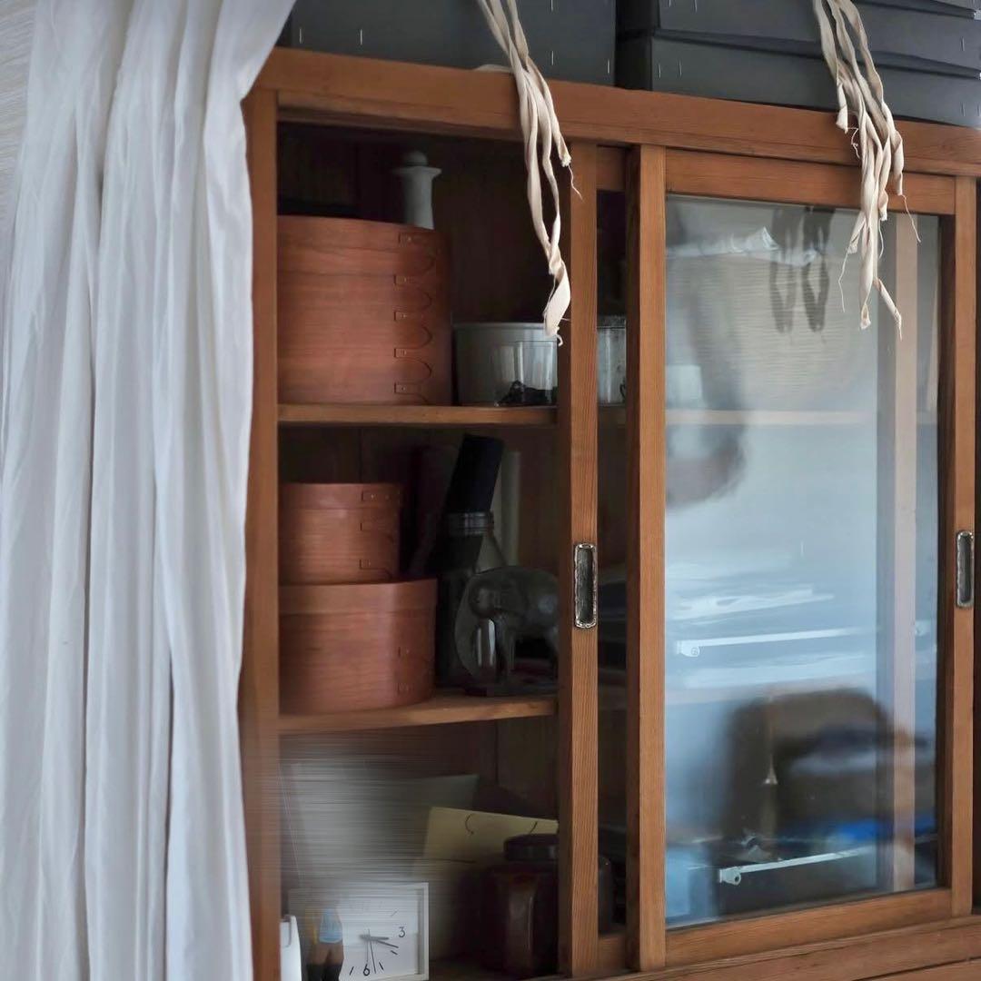 古家具 / アンティークガラス戸棚 / 無垢材①