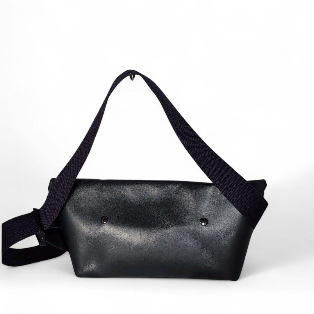 Uni＆co. ユニアンドコー メッセンジャーバックSサイズ ネイビー