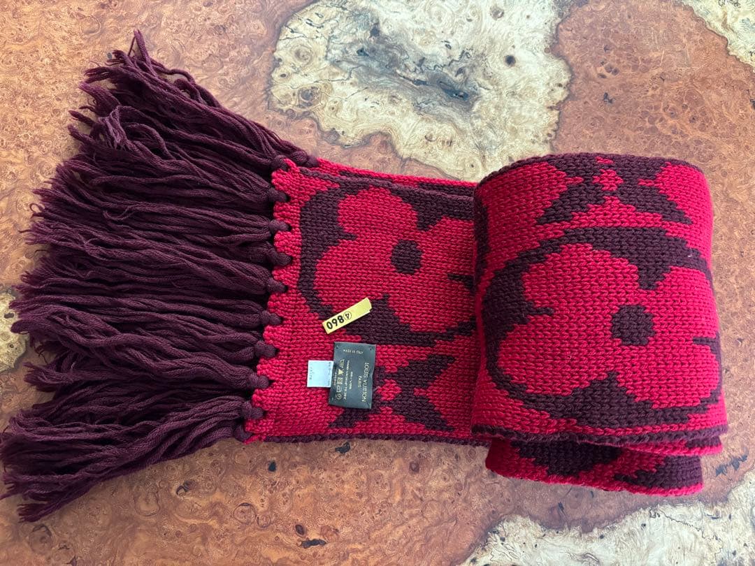 ※お値下げ中※LOUIS VUITTON マフラー　赤