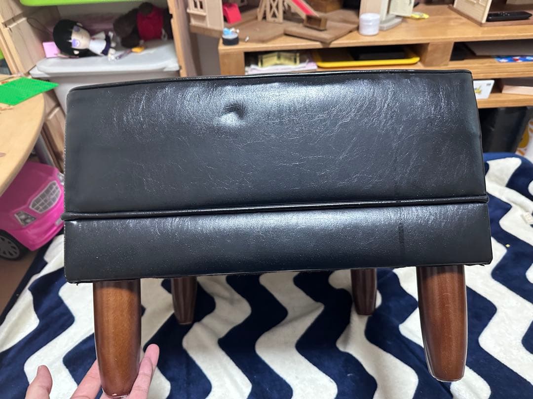 【値下げ】カリモク60 オットマン　スツール　ブラック