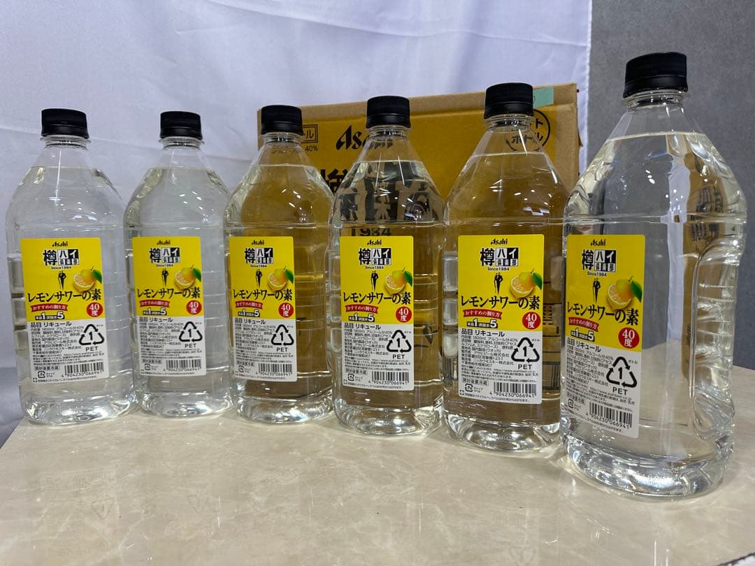 2)格安！アサヒ「樽ハイ倶楽部レモンサワ一の素 1800ml」の6本セット