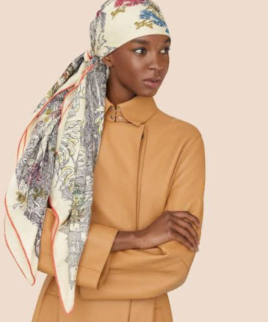 【希少！美品！】HERMES カレジェアン レイラの庭 ホワイト マルチカラー