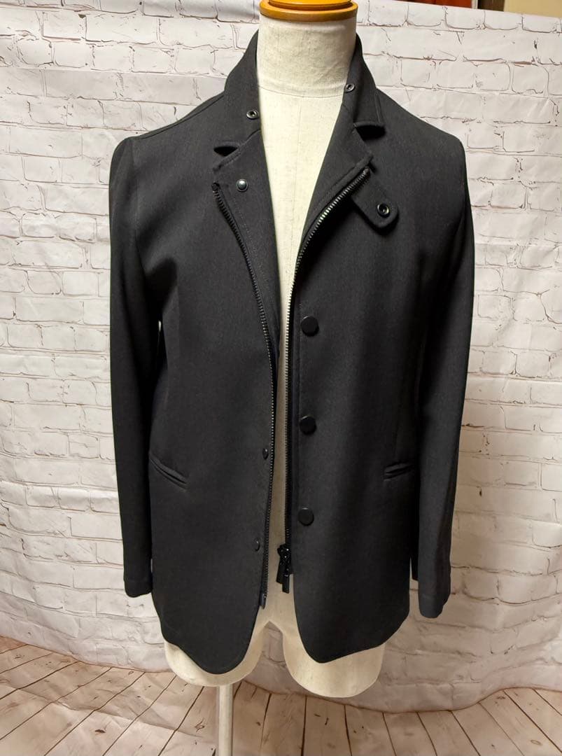 良品　エンポリオアルマーニ　アウタージャケット