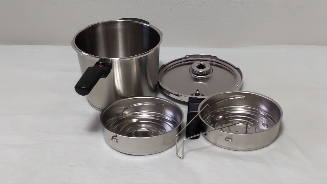 【新品/未使用品】フィスラー圧力鍋 6.0L