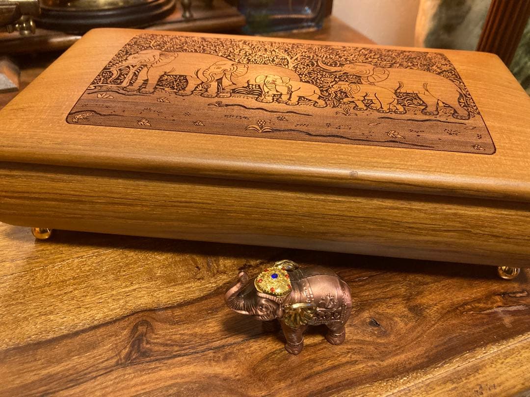 象の彫刻 木製オルゴール99 Products 象の置物セット