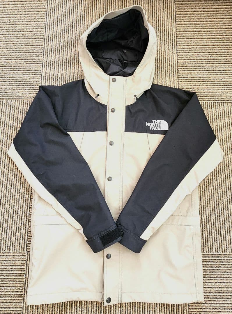 【良品】マウンテンライトジャケットNP11834