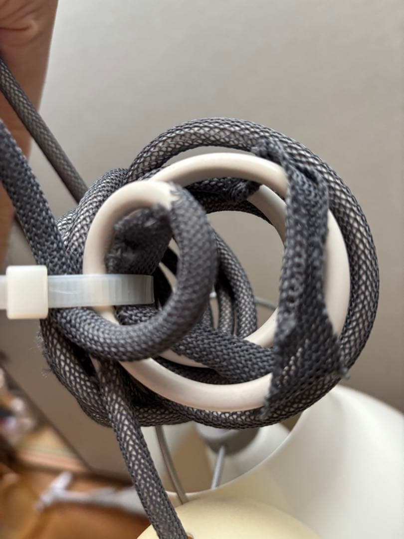 フリッツハンセン　Caravaggio（カラヴァッジオ） P2 グロスホワイト