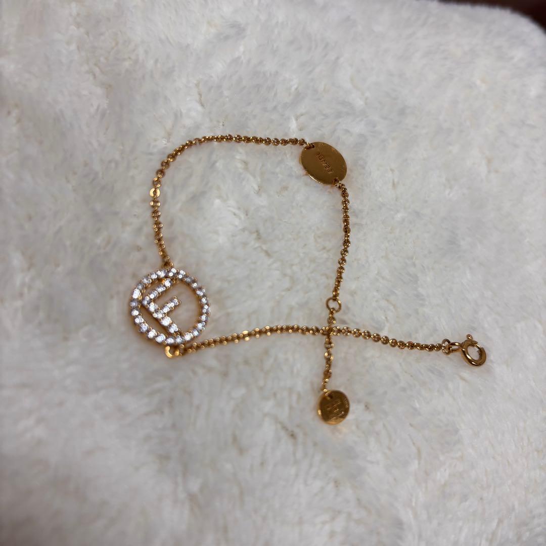 エフ イズ フェンディ ブレスレット FENDI