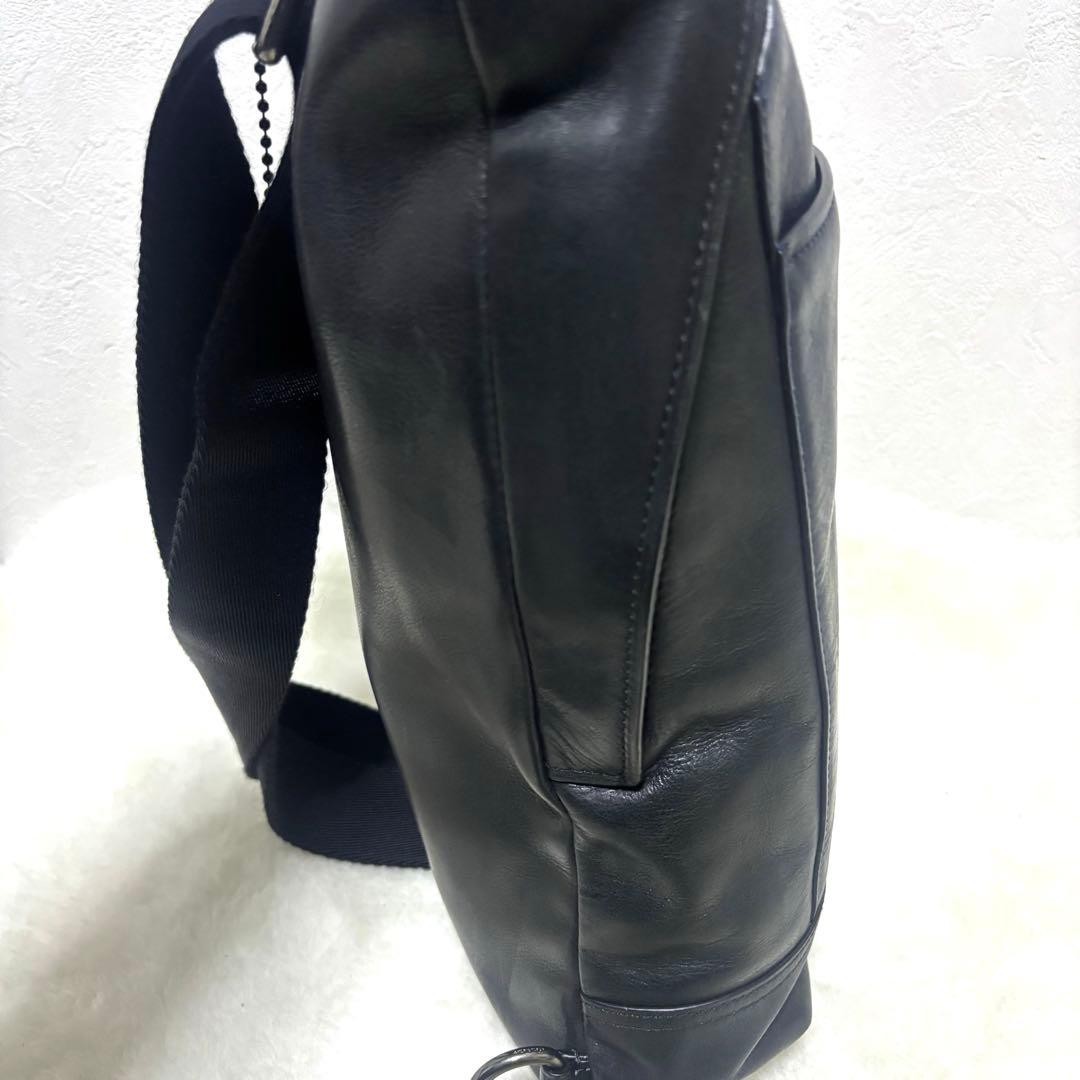 コーチ ボディバッグ ショルダーバッグ ブラック ネイビー レザー