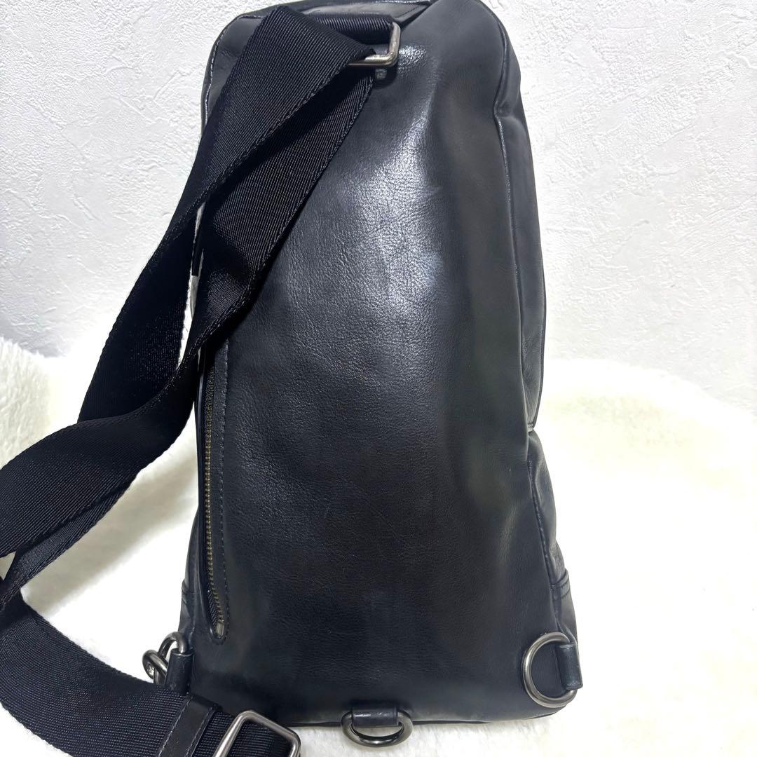 コーチ ボディバッグ ショルダーバッグ ブラック ネイビー レザー