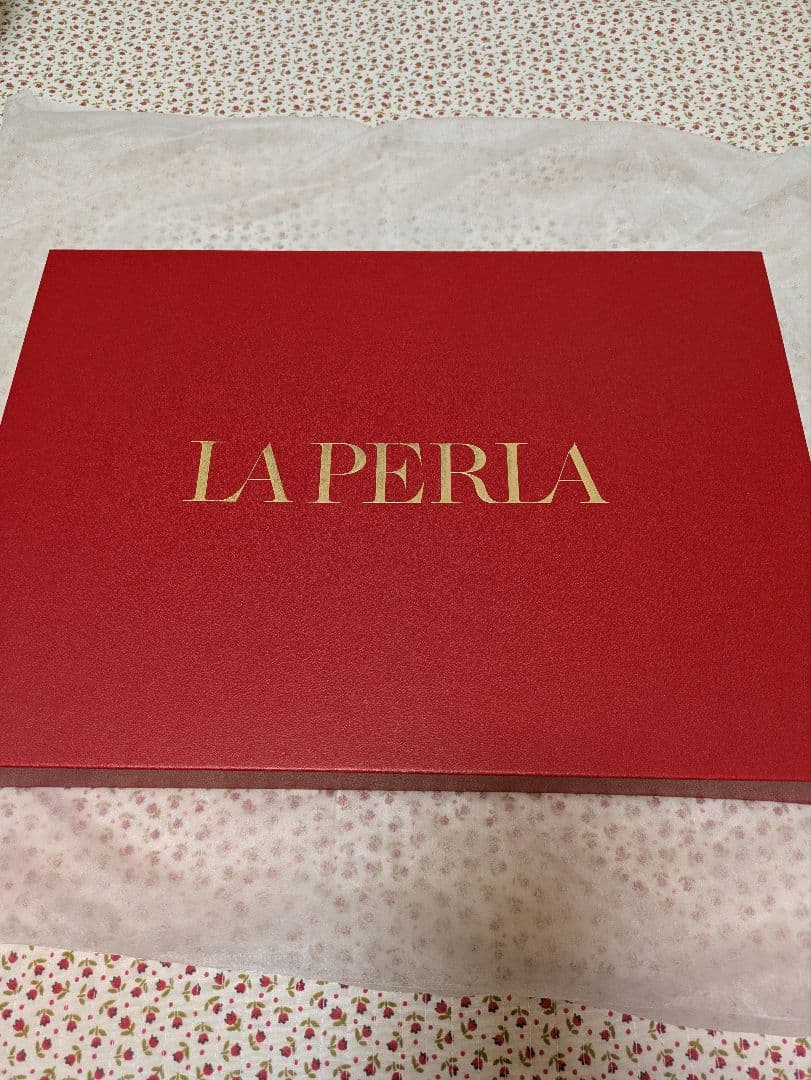 LA PERLA 赤 パジャマ XSサイズ