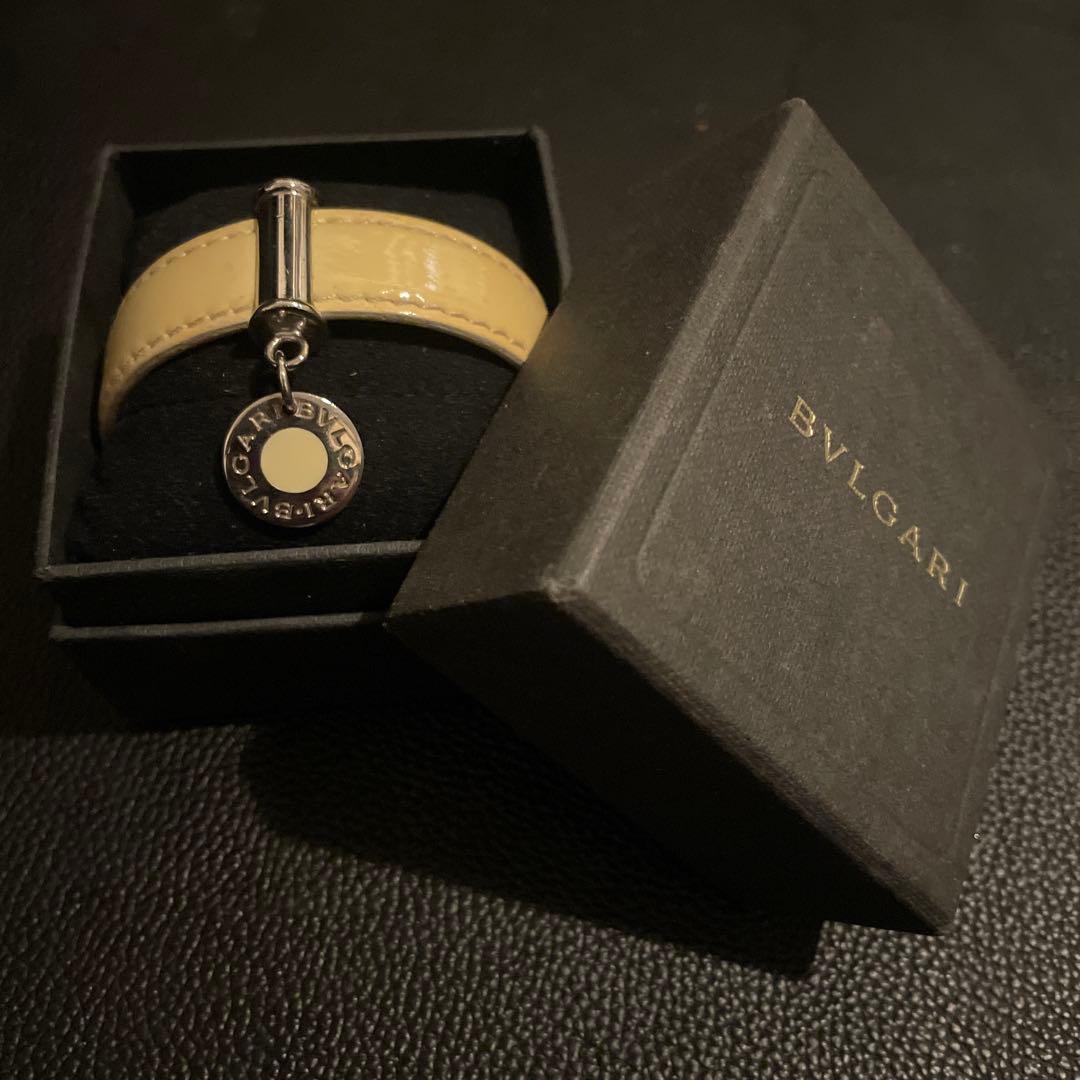 BVLGARI レザーバングル