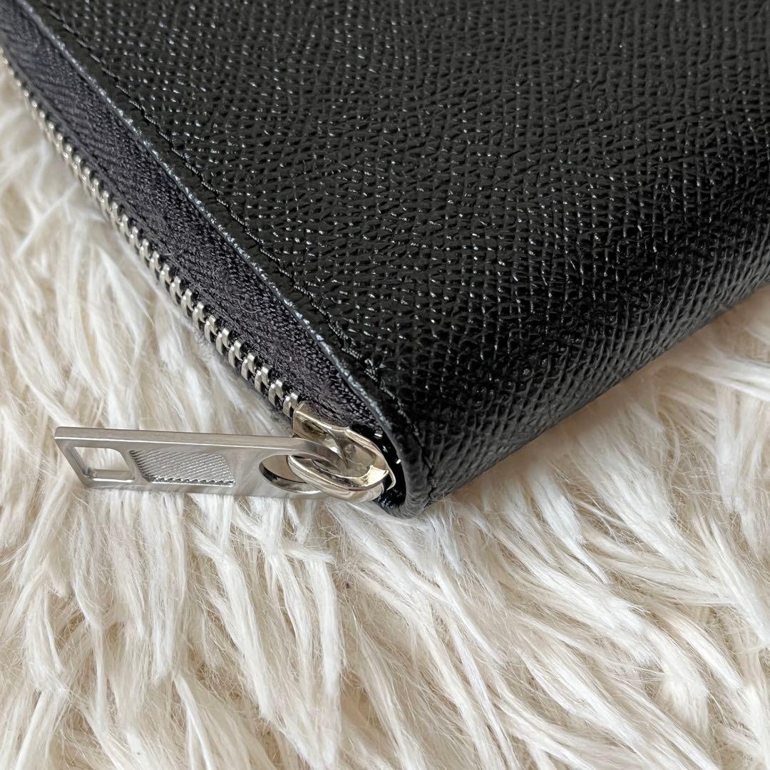 未使用級✨MAISON MARGIELA メゾンマルジェラ　二つ折り財布　レザー