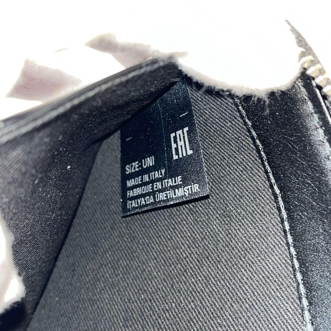 未使用級✨MAISON MARGIELA メゾンマルジェラ　二つ折り財布　レザー