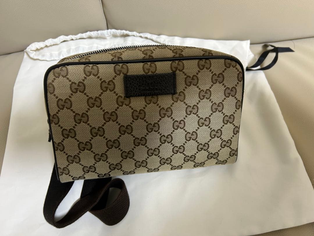 グッチ　ウエストバッグ　ポーチ　CG