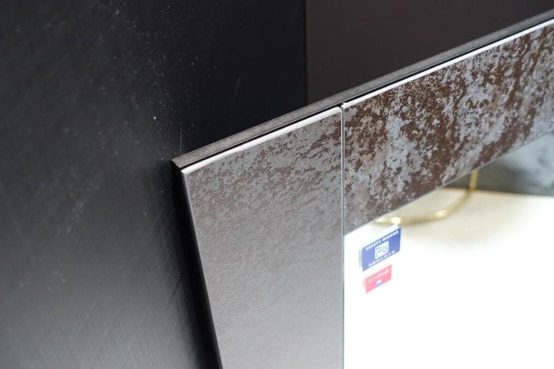 壁掛け ウォールミラー イージス5070 展示品