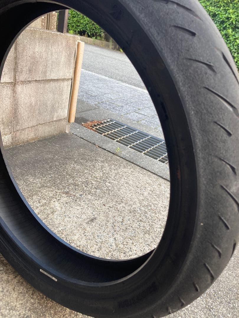 ブリヂストン S22 タイヤ110/70 140/70 バトラックス　前後