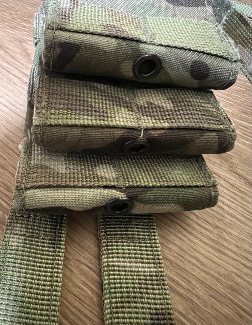 実物払下品 イギリス軍 現行 Virtus 5.56mm マグポーチ3 本セット