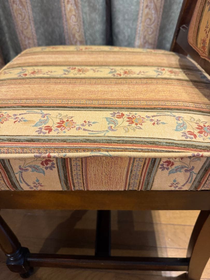 アンティーク椅子　カリモク