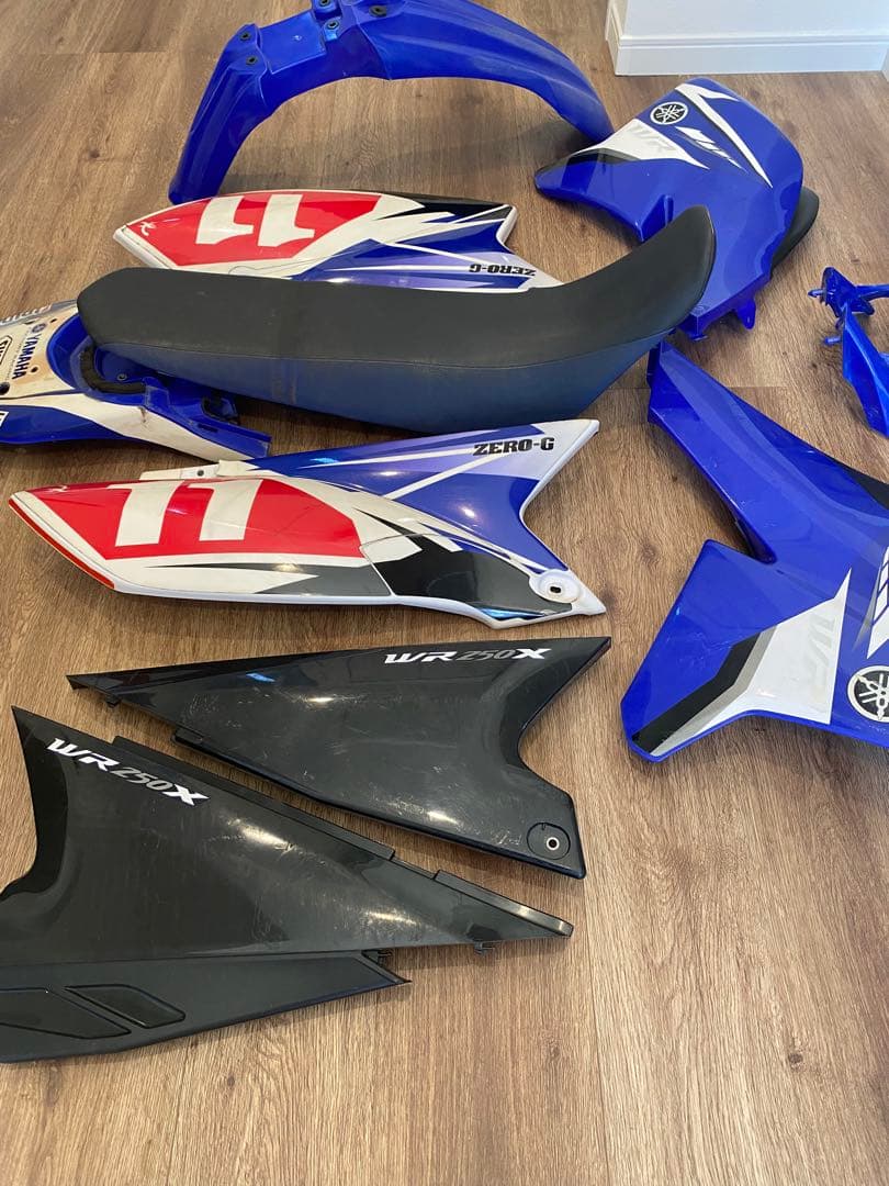 【発送可】wr250x/r 外装、シート、ZERO-Gカウル　一式