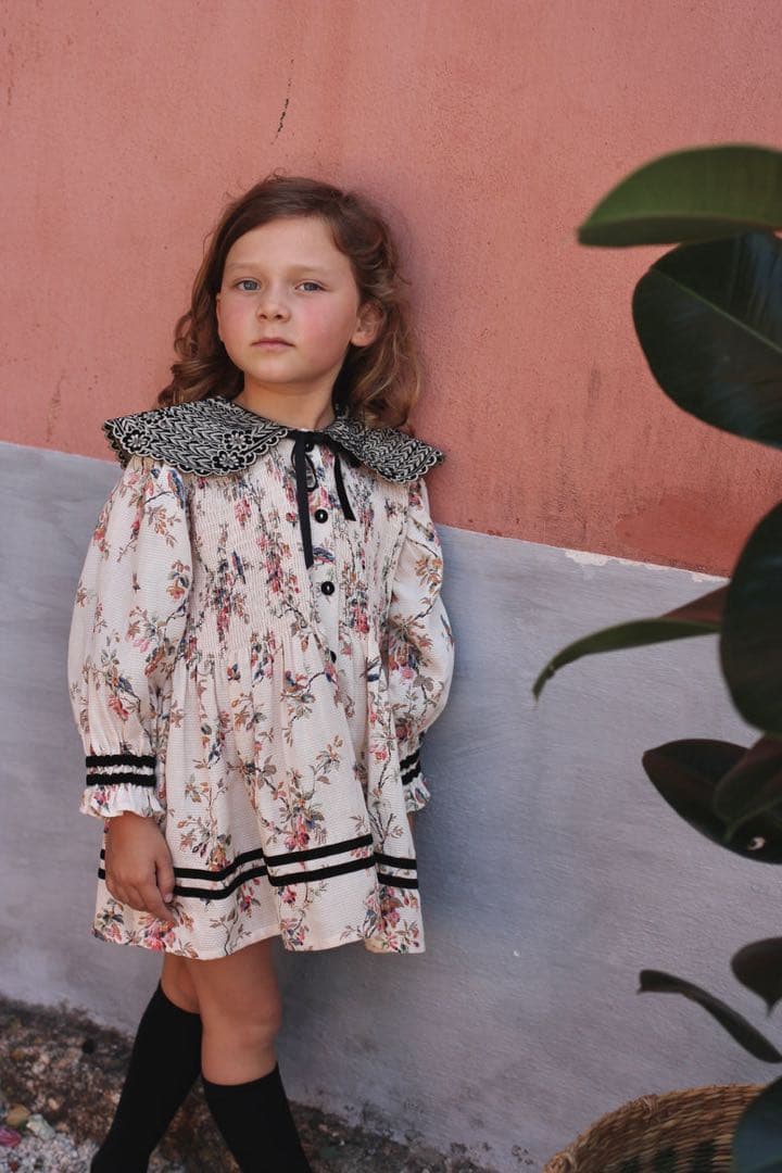 m*k様 Bonjour diary 花柄チュニック　ワンピース　8Y