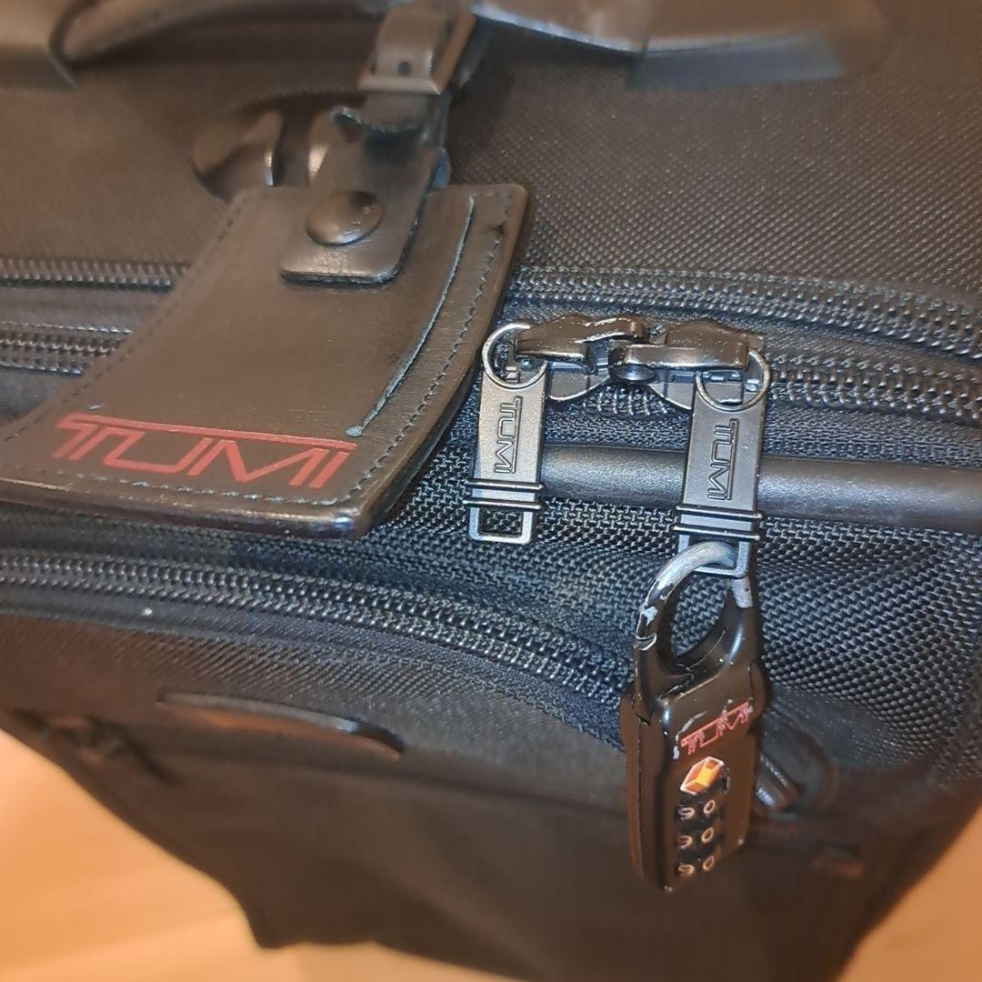 人気✨TUMI キャリーケース 22020DH ビジネス 出張 スーツケース