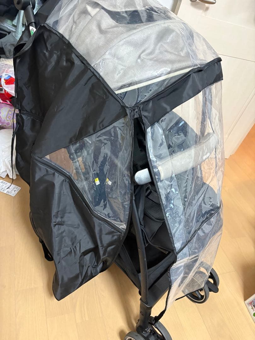 Aprica 折りたたみベビーカー グレー　レインカバー付き