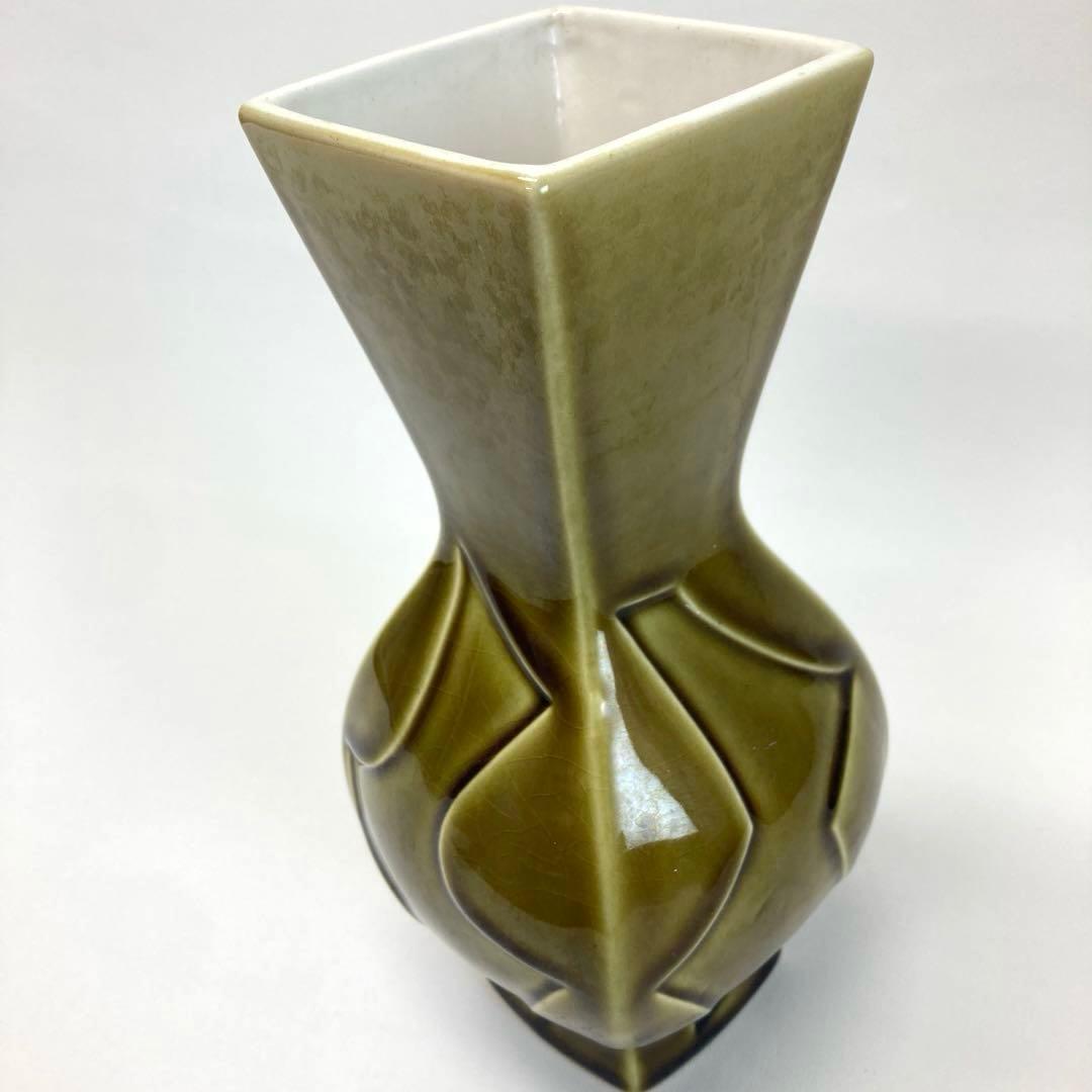 オリーブグリーン 陶器 花瓶【ヴィンテージ】