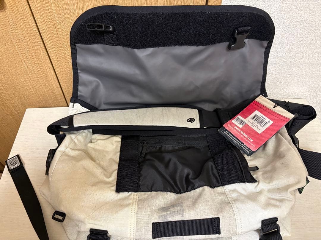 バッグ TIMBUK2 Terracycle Messenger Bag M White