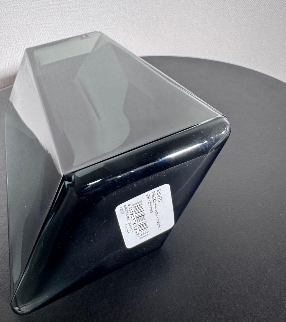 新品  イッタラ ルーツ グレー ベース 花瓶 ガラス ruutu