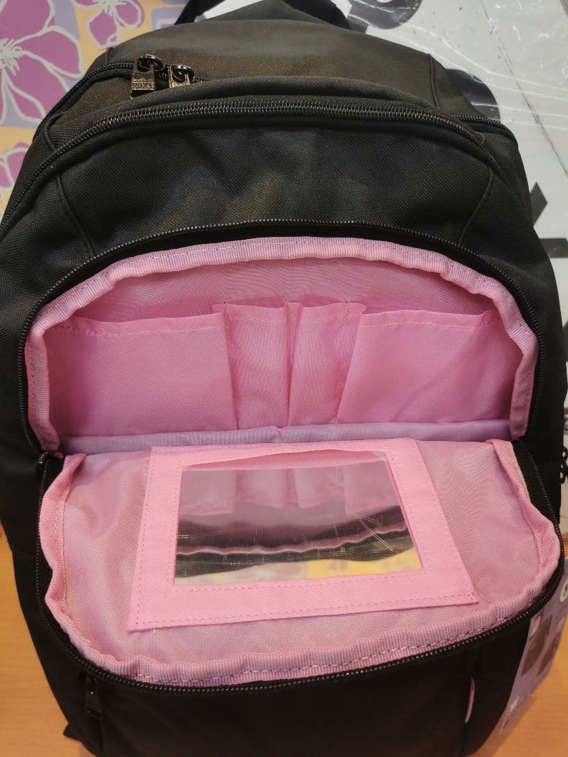 雑誌にも掲載✨ROXY限定リュック✨