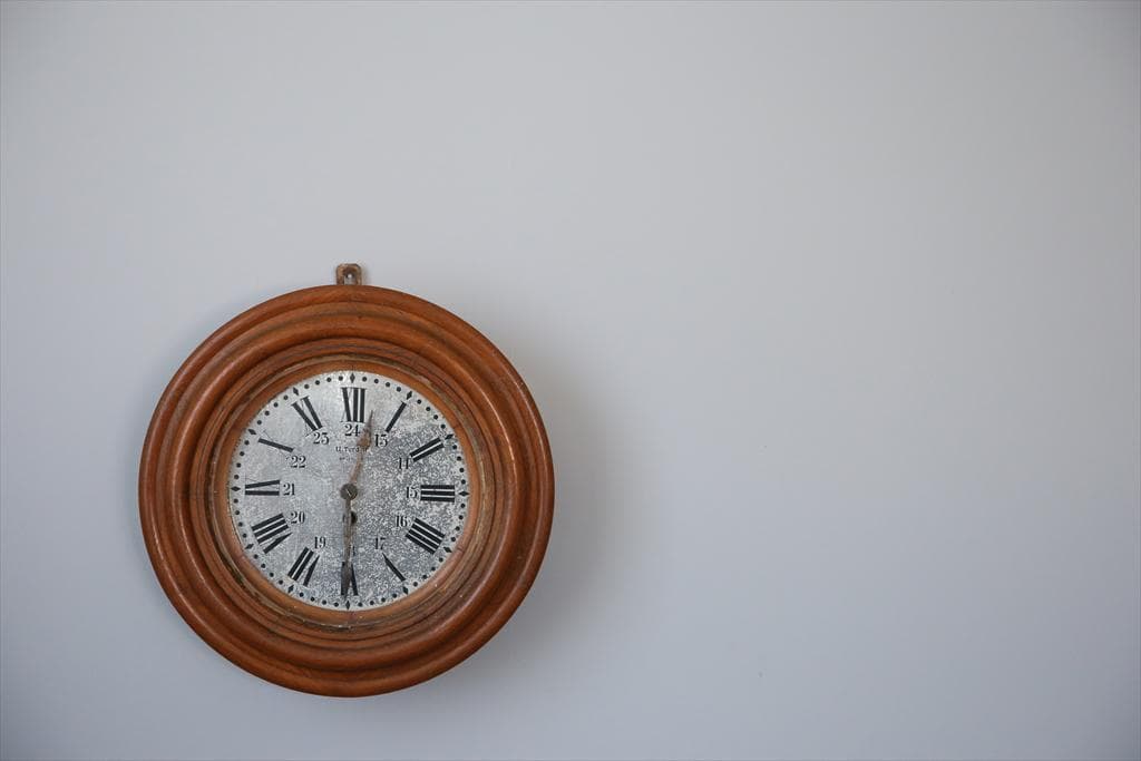 フランスアンティーク木製壁掛け時計/手巻きウォールクロック(86-265)