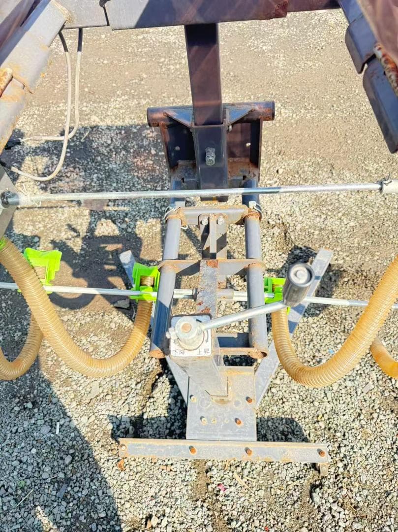 【福岡県みやま市】タイショー グランドソワー UH110F 肥料散布機