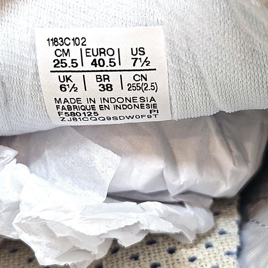 新品 オニツカタイガー MEXICO 66 1183C102 スニーカー