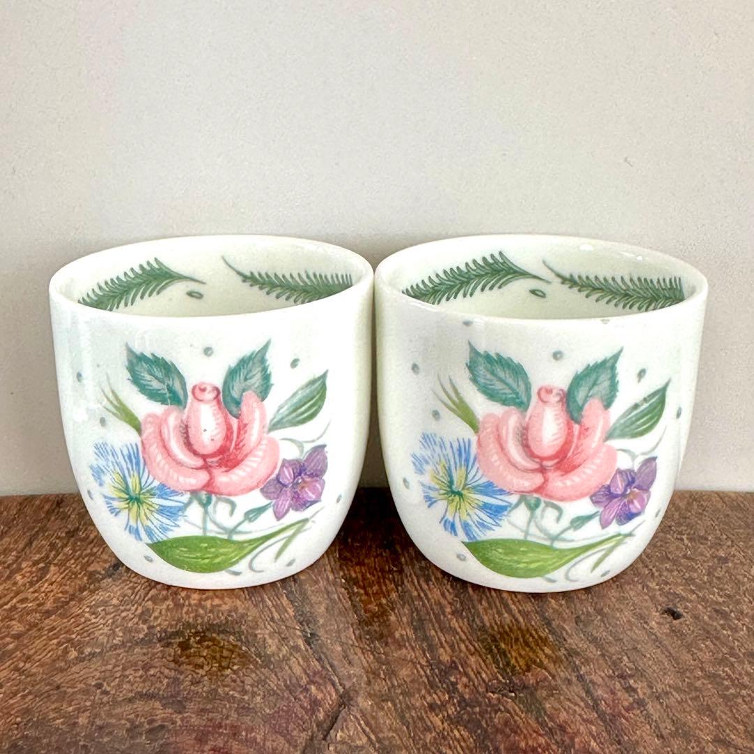 004 スージークーパー　フレグランス2個セット　エッグカップ