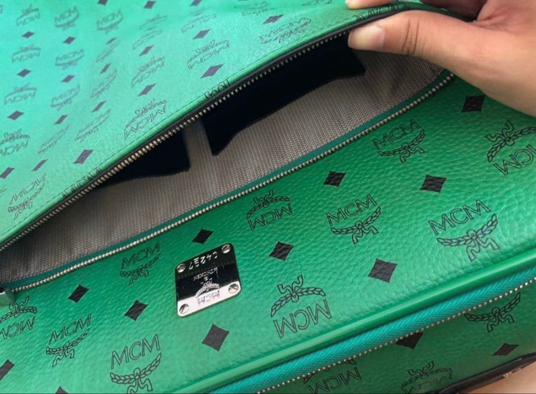 MCM ロゴグラム キャビントラベルトローリー キャリーケース　付属品あり