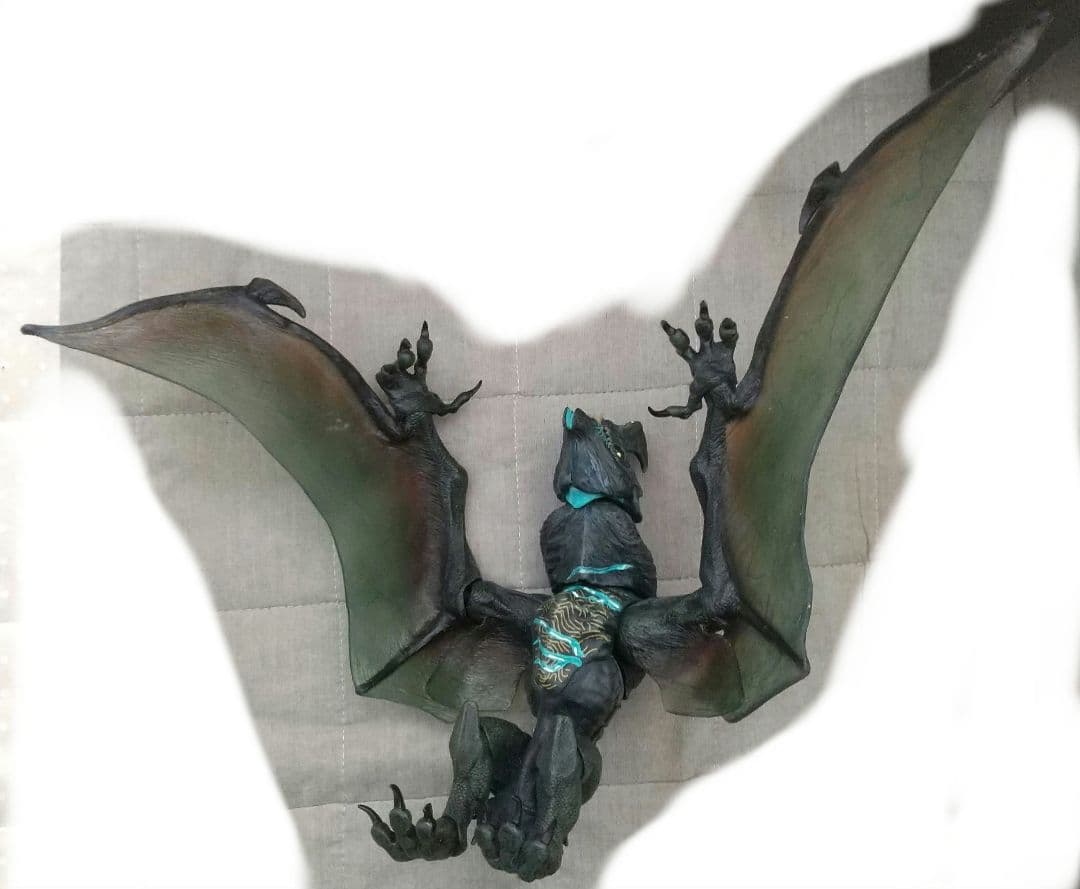 S*e様 オオタチ フライング版 NECA ラストワン