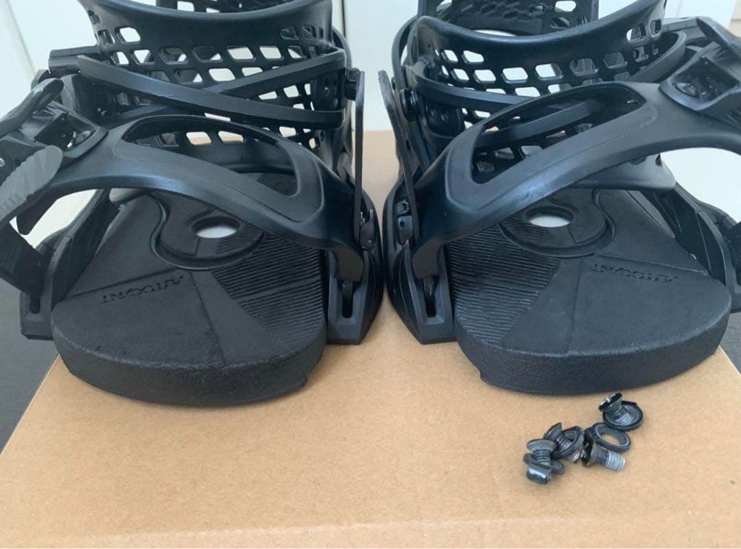 Burton ジェネシス EST スノーボードバインディング