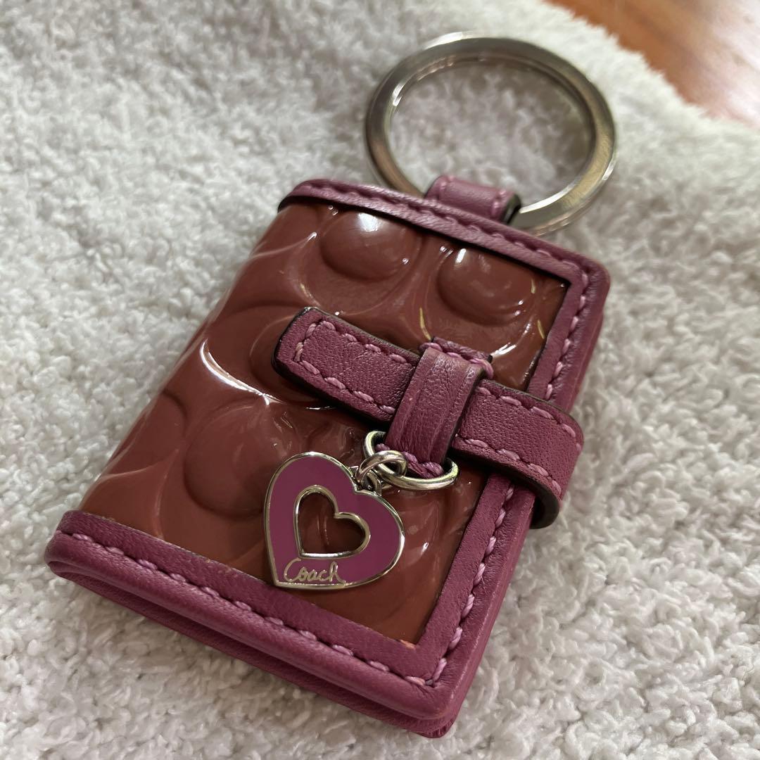 Coach シグネチャー柄　キーホルダー　キーチャーム　写真入れ