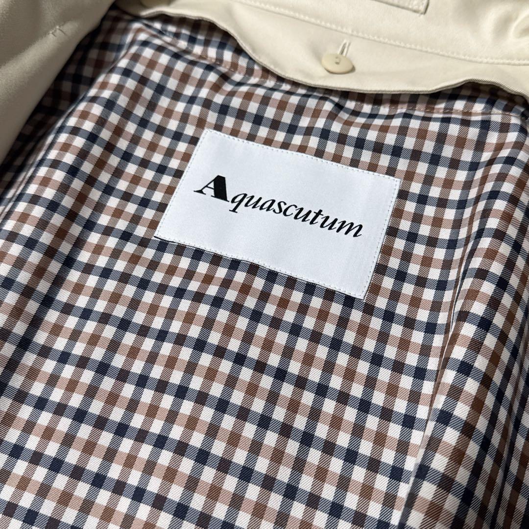 極美品✨️定価10万　アクアスキュータム　トレンチコート　ライナー　ペールベージュ