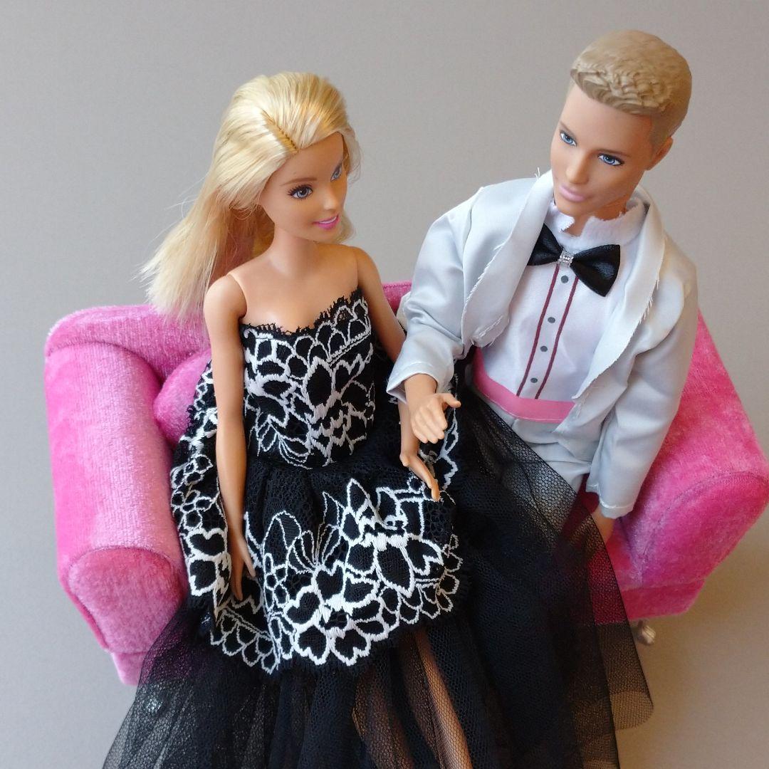 バービーケンウェルカムボードソファー