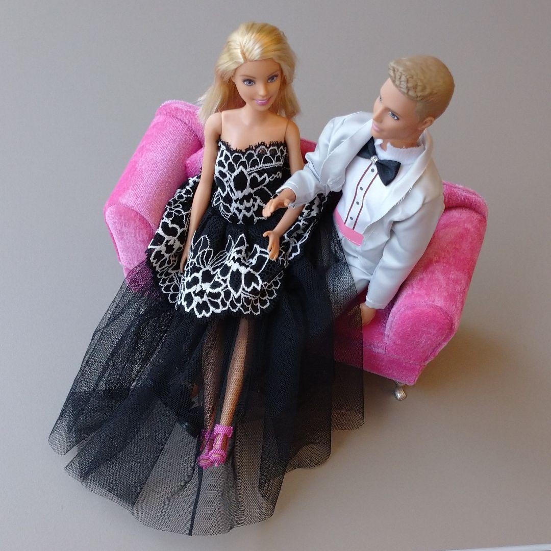 バービーケンウェルカムボードソファー