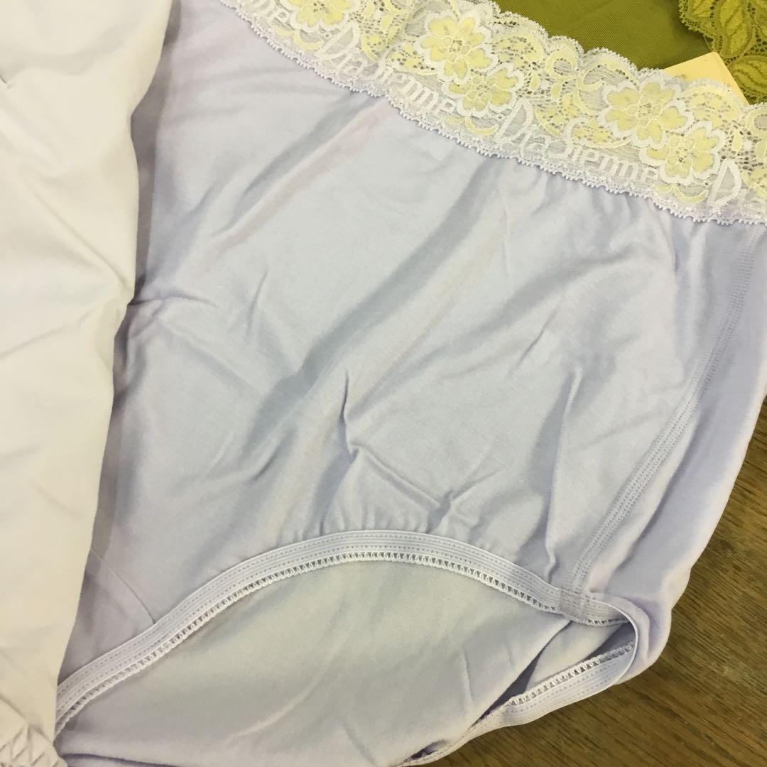 ショーツ三色　サイズE Q4